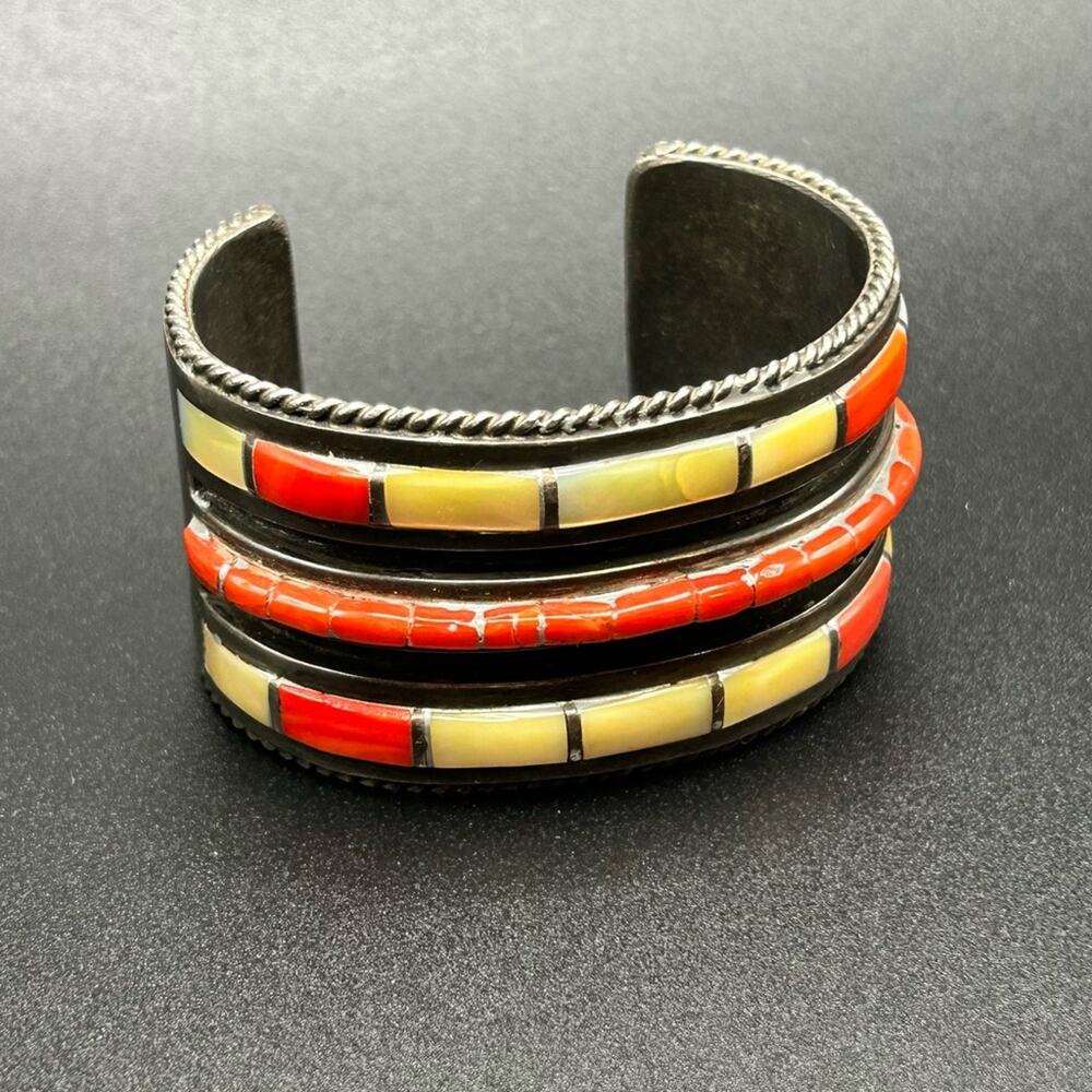 925 Sterling silver coral MOP inlay cuff bracelet #396 Native American Zuni 125g - Picture 2 of 16